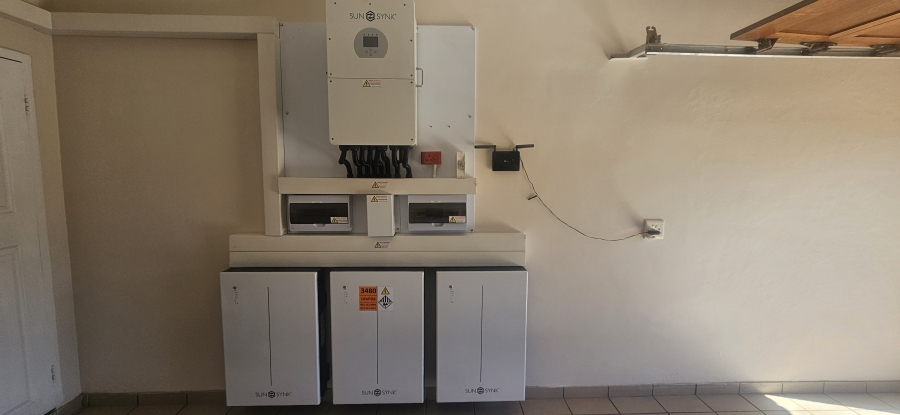 4 Bedroom Property for Sale in Roylglen Gardens Northern Cape